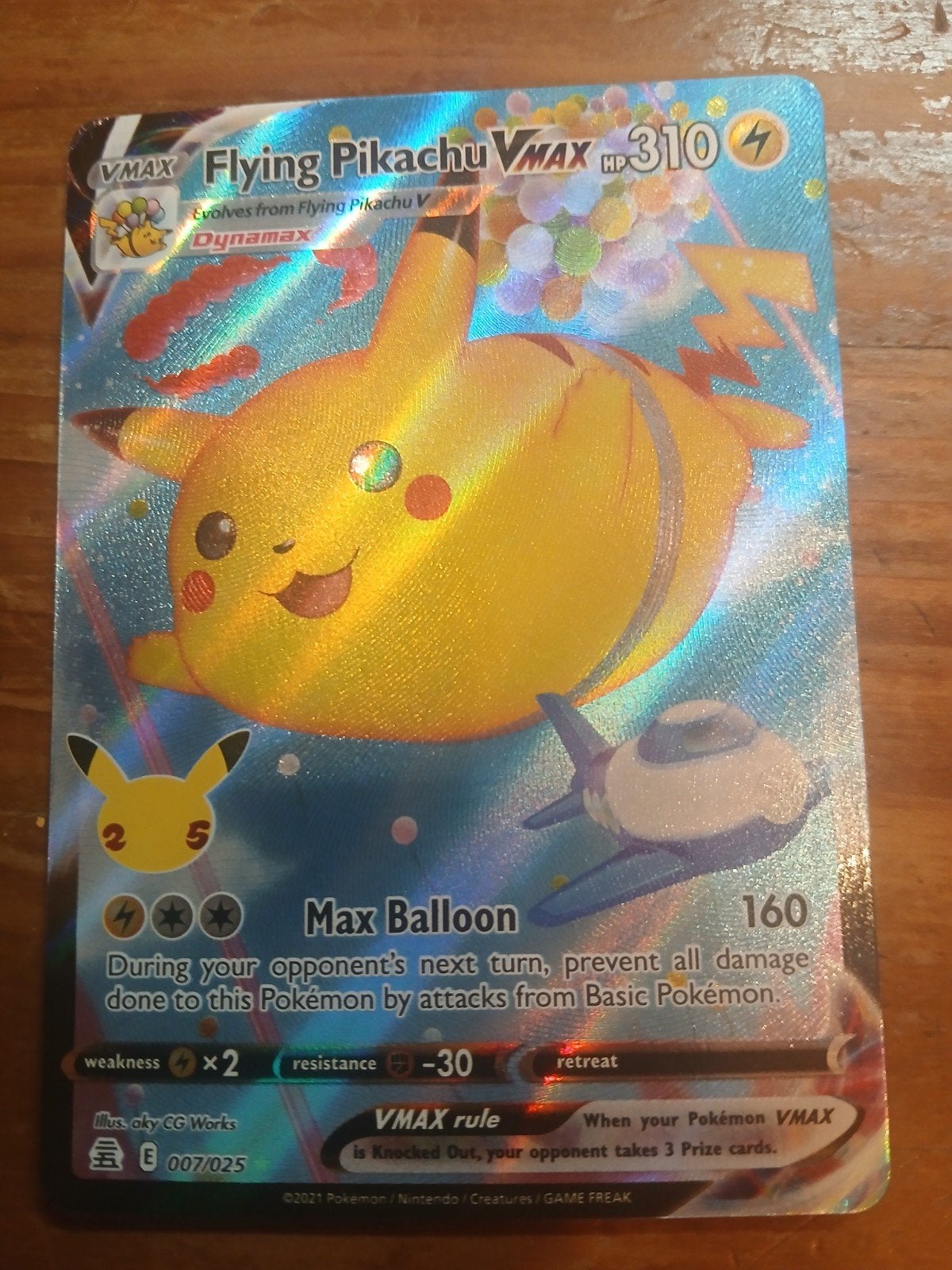 Flying Pikachu VMAX Celebrations 007/025 - Zeer Goede Staat, Ophalen of Verzenden, Zo goed als nieuw, Losse kaart, Foil