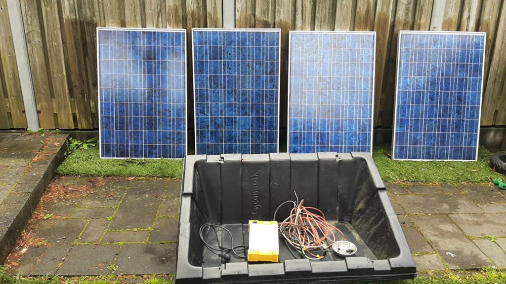 Philips Zonnepanelen Set (4x), Ophalen, Gebruikt