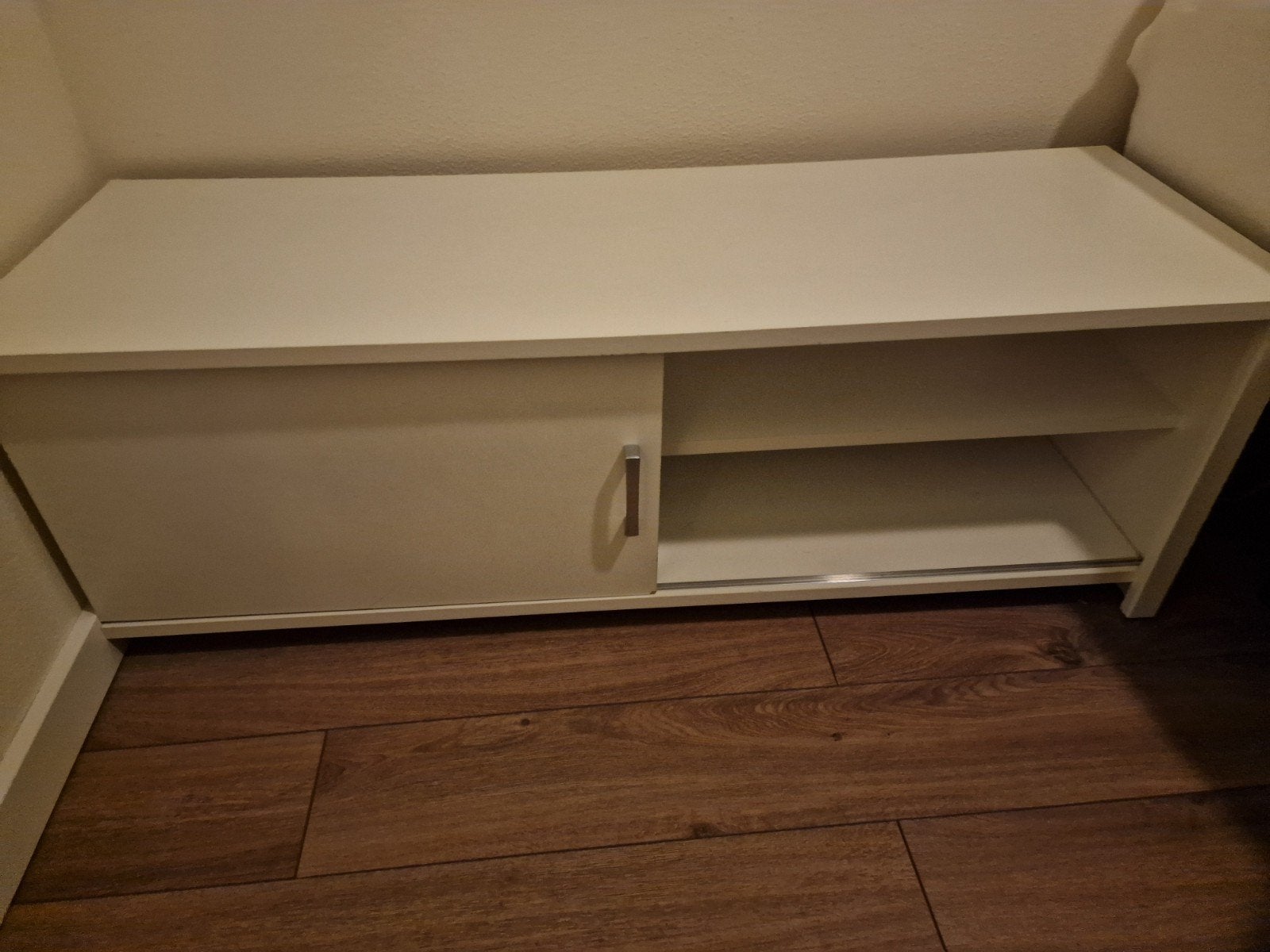 Wit TV-kastje met schuifdeur, Ophalen, Gebruikt, 100 tot 150 cm, Minder dan 100 cm