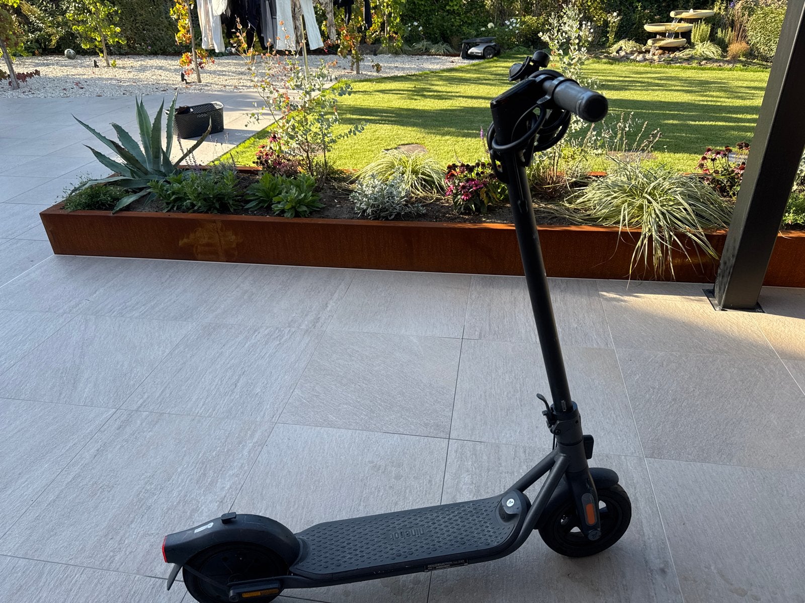 Ninebot E-step (25km/u) met slot en 2 sleutels, Ophalen, Gebruikt, Elektrische step (E-scooter)