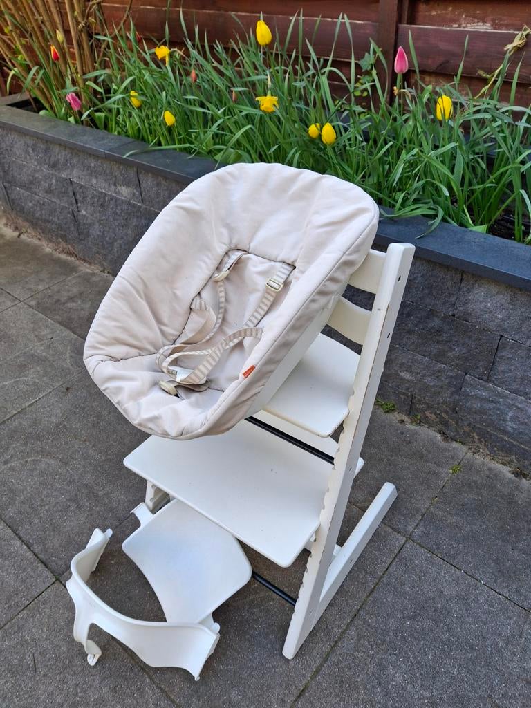 Stokke Tripp Trapp stoel, met newbornset en babyset, Kinderen en Baby's, Kinderstoelen, Ophalen, Gebruikt, Meegroeistoel, Stoelverkleiner