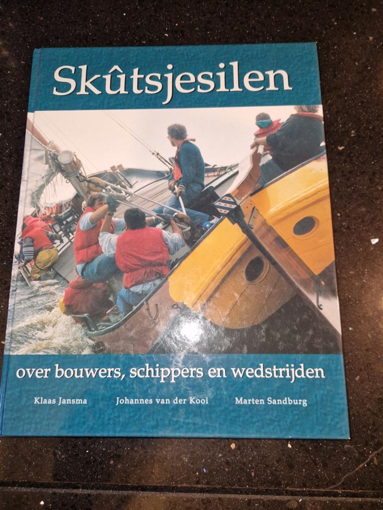J. van der Kooi - Skutsjesilen, Ophalen of Verzenden, Zo goed als nieuw, Balsport, J. van der Kooi; K. Jansma