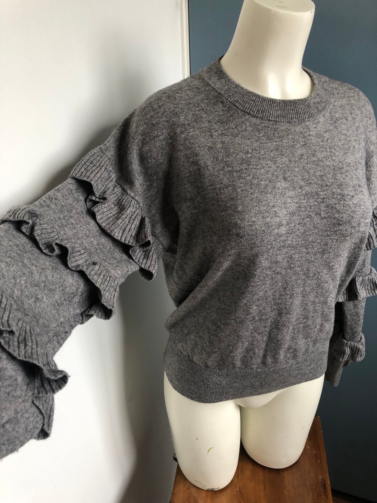 J. Crew grijze trui franjes S met wol wollen, Ophalen of Verzenden, Zo goed als nieuw, X, Maat 36 (S)