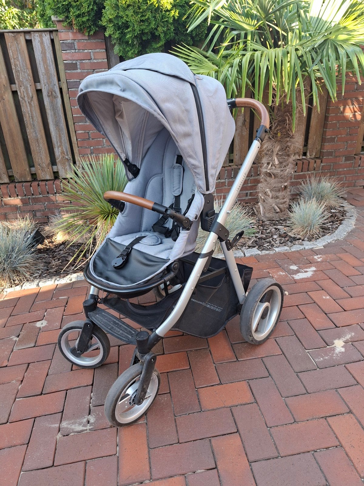 Mutsy Traveller Combiwagen met Maxi-Cosi en accessoires, Kinderen en Baby's, Kinderwagens en Combinaties, Zo goed als nieuw, Combiwagen