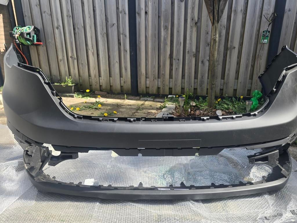 Renault Trafic 2025 Voorbumper Nieuw, Ophalen, Nieuw, Bumper, Renault