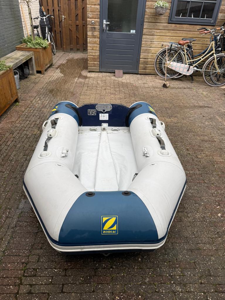 Zodiac cadet 260, Ophalen of Verzenden, Zo goed als nieuw