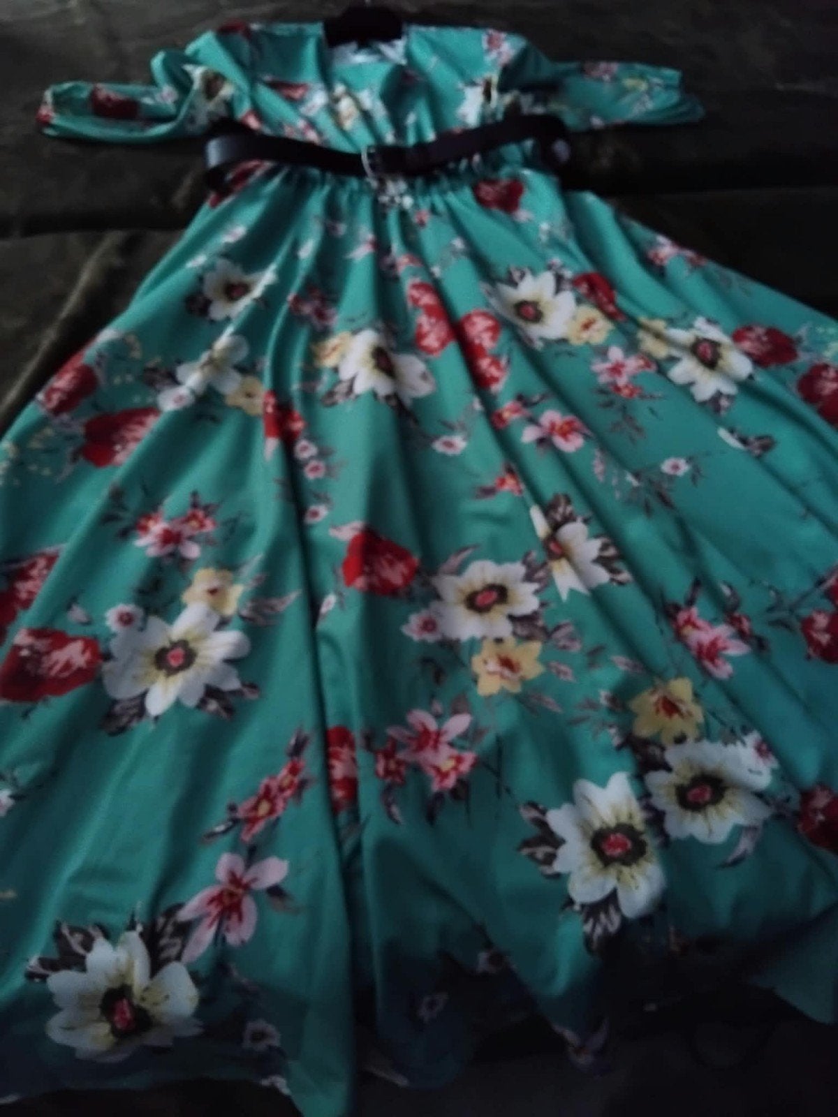 Bloemenjurk met riem - Maat M, Kleding | Dames, Maat 38/40 (M), Ophalen of Verzenden, Onbekend, Zo goed als nieuw