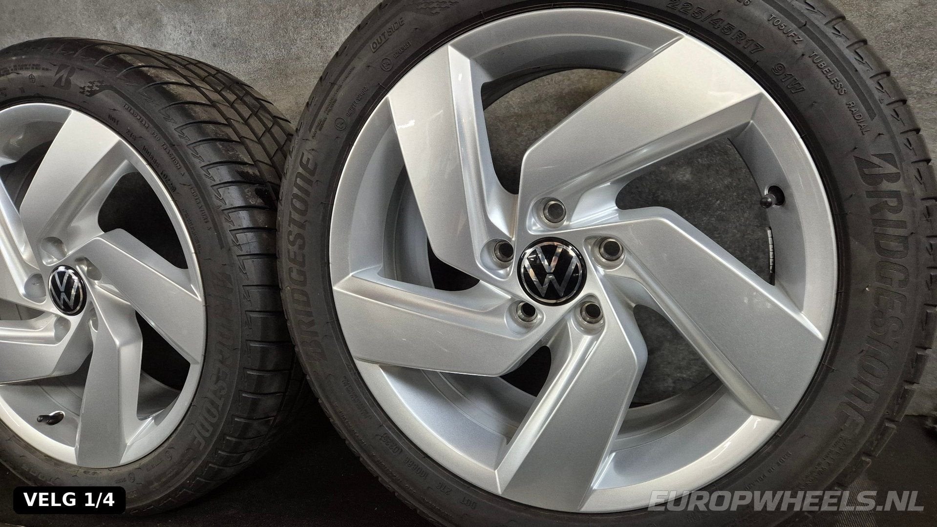 17 inch VW Golf 8 7 6 5 Richmond velgen zomerbanden, Auto-onderdelen, Gebruikt, -, -, Banden en Velgen