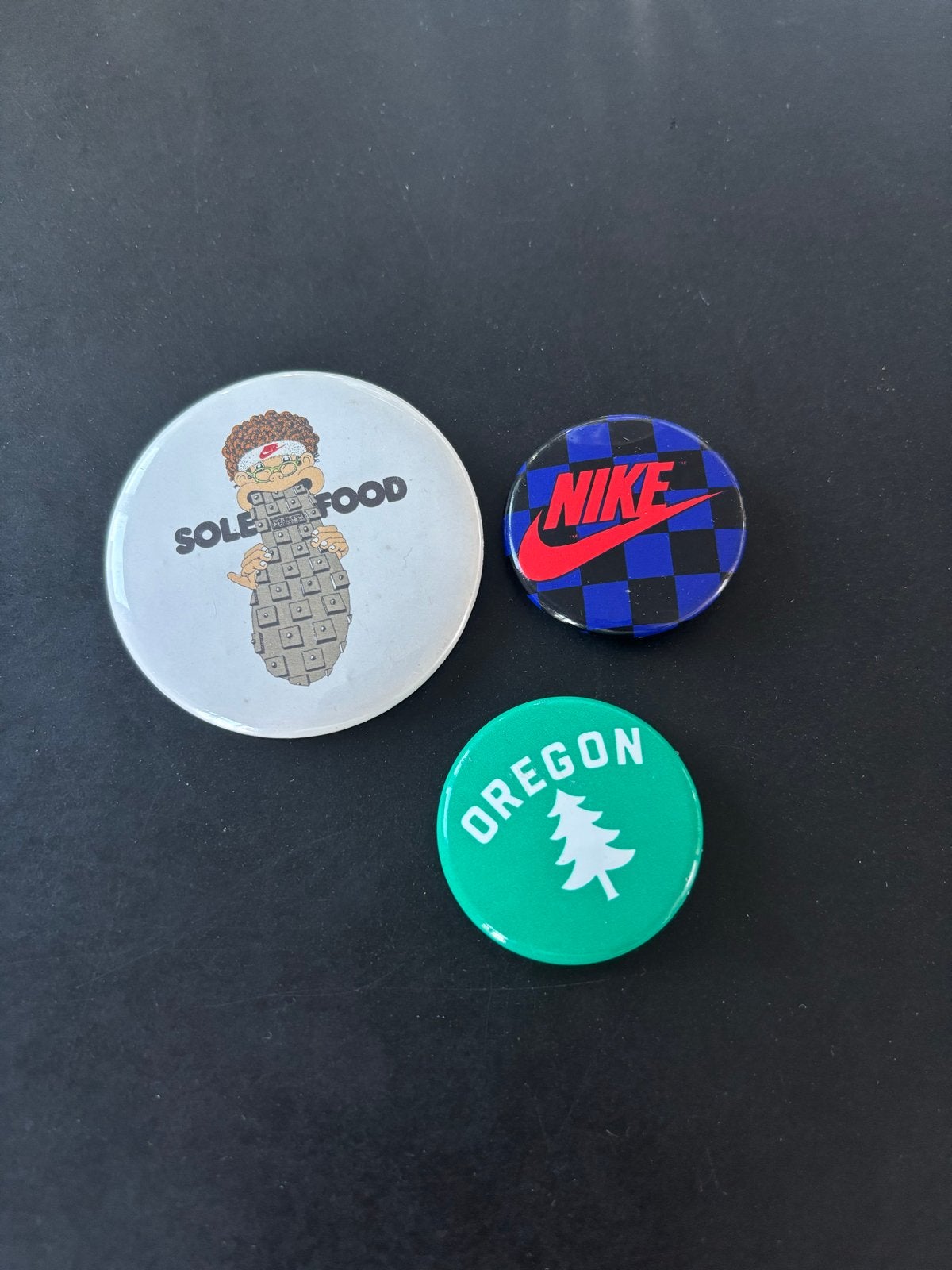 Setje Nike buttons, Verzamelen, Speldjes, Pins en Buttons, Gebruikt, Button, Merk, Ophalen of Verzenden