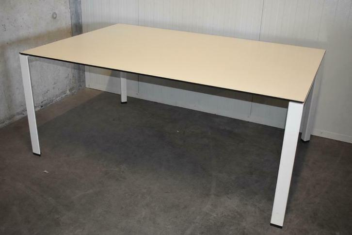 Ahrend 700 vergadertafel/conferentietafel, Huis en Inrichting, Tafelonderdelen, Niet ingevuld, 100 tot 150 cm, Overige materialen
