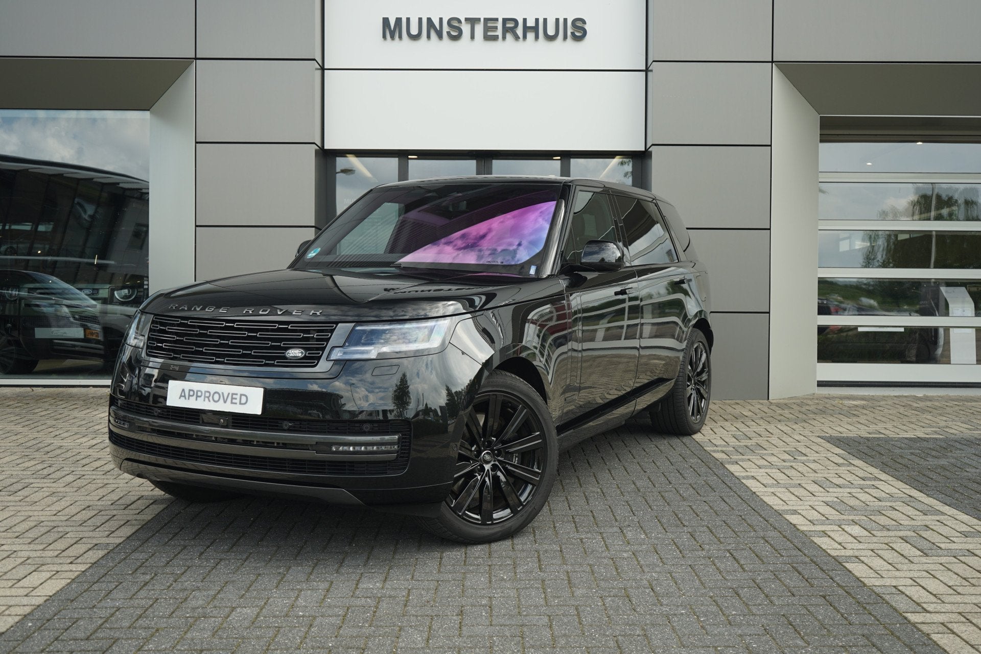 Land Rover Range Rover 3.0 P440e LWB Autobiography PHEV | Ma, Automaat, 12 maanden, Gebruikt, Vierwielaandrijving