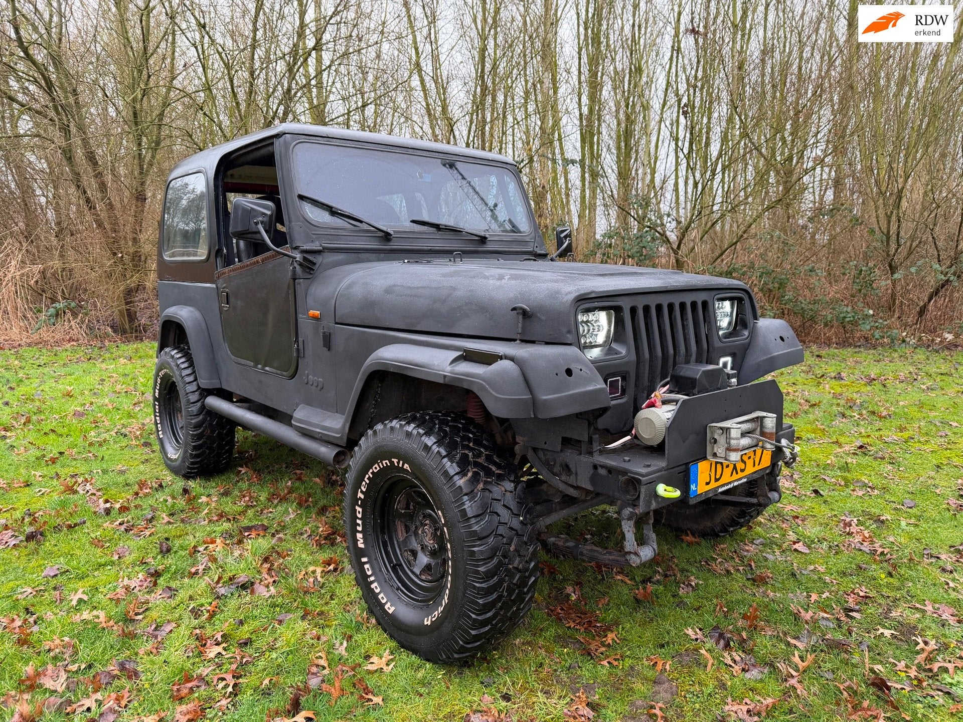 Jeep WRANGLER 2.5 HARDTOP *Advertentie lezen*, Auto's, Stof, Zwart, 4 stoelen, Zwart
