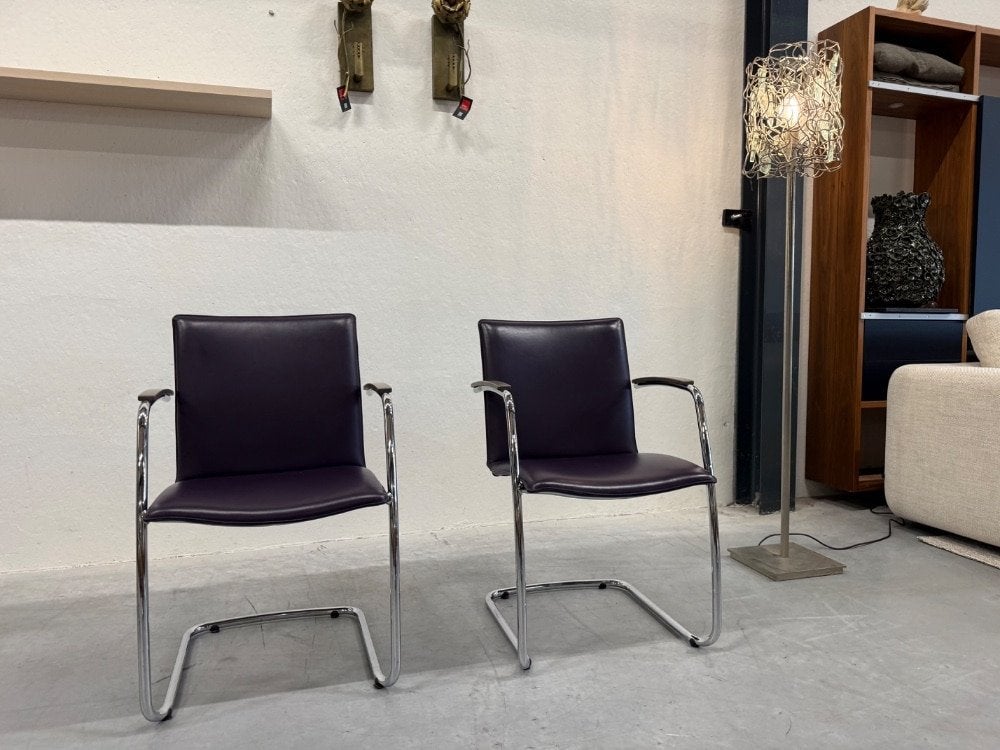 2 als nieuw Leolux Freyr eetkamerstoel Paars leer Stoel, Leolux, Twee, Overige kleuren, Info@leolux.nl