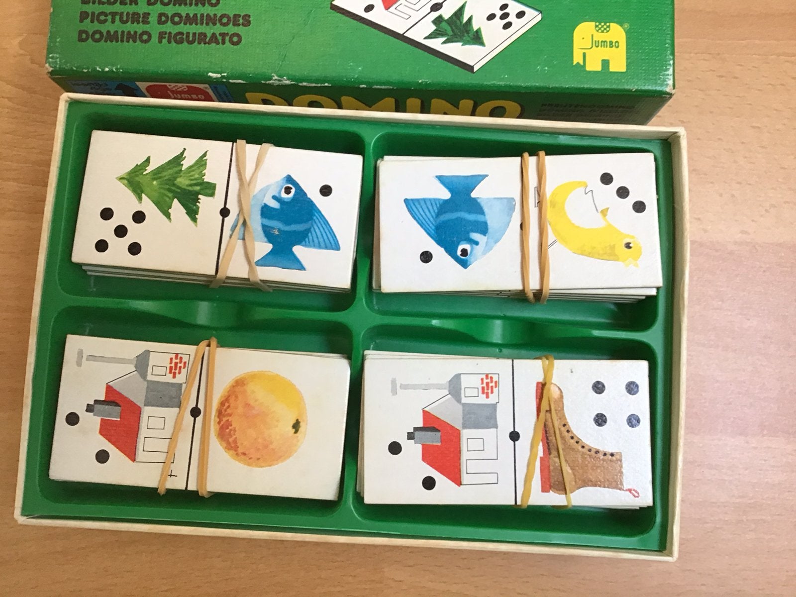 Retro domino. Jumbo, Ophalen of Verzenden, Zo goed als nieuw