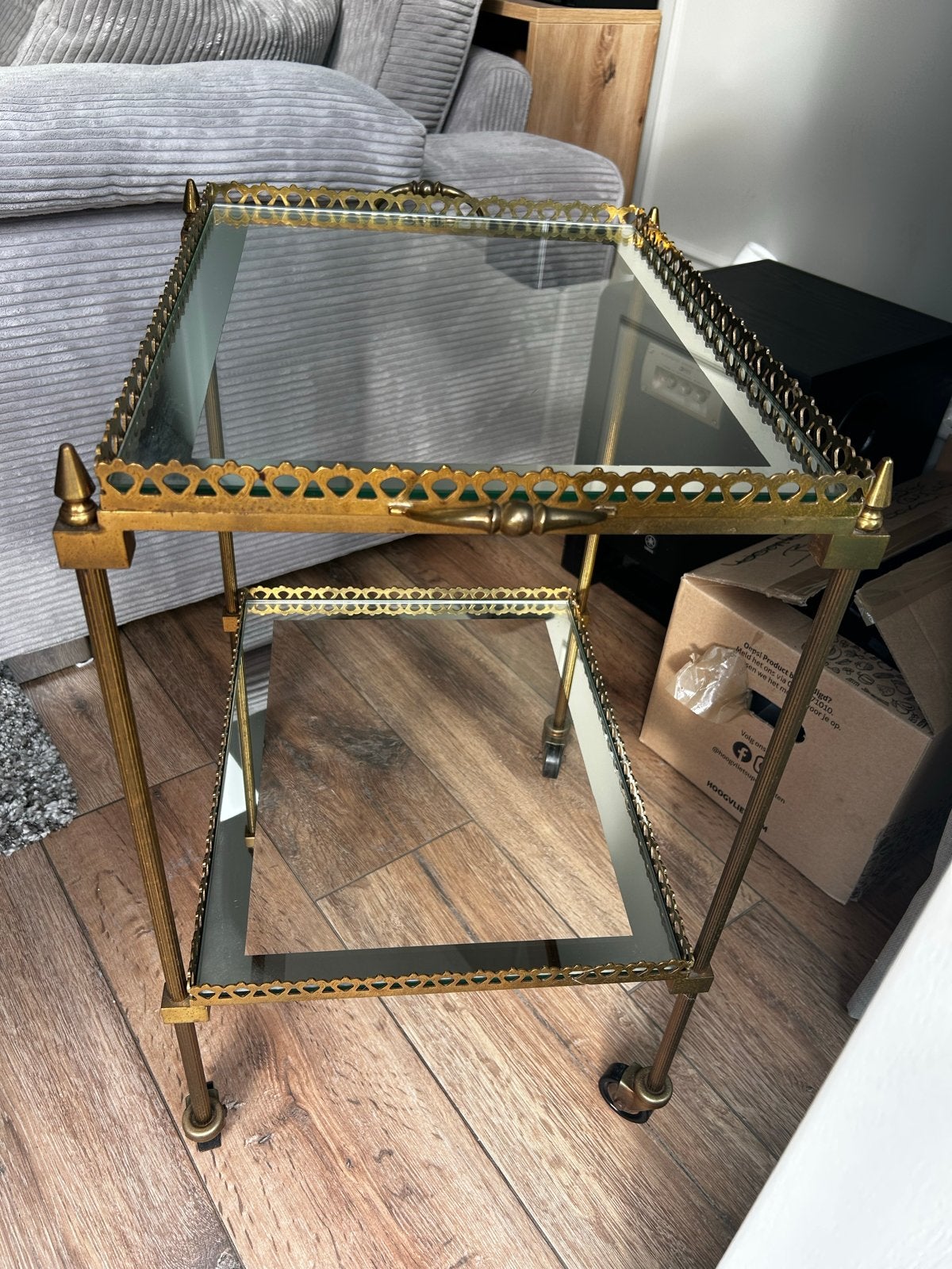 Gouden serveerwagen met twee glazen planken, Ophalen of Verzenden