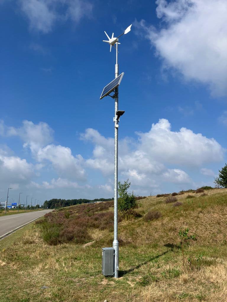 Stand-alone lichtoplossing, Ophalen, Zo goed als nieuw, Minder dan 50 watt