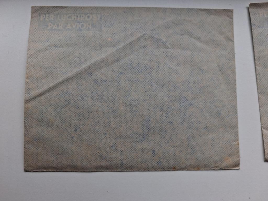 2 oude luchtpost enveloppen., Ophalen of Verzenden, Envelop