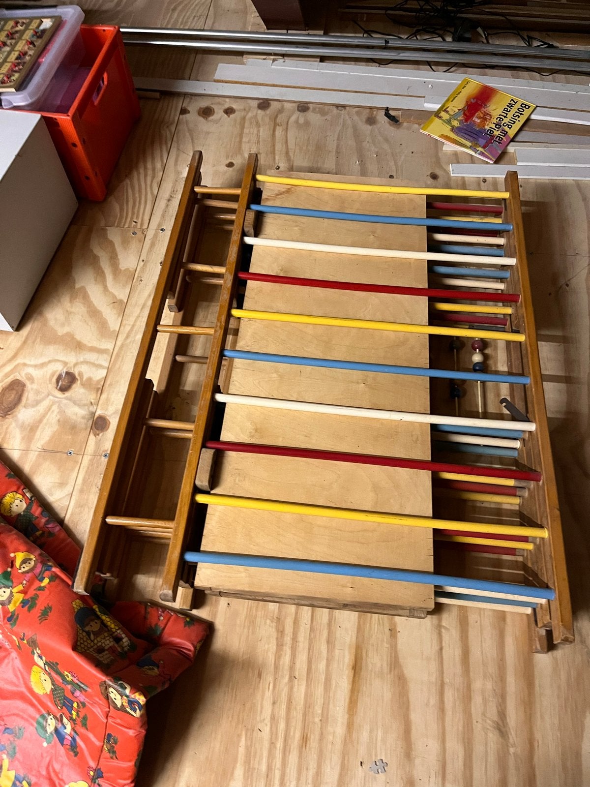 Authentieke kinderbox eind jaren’60, Kinderen en Baby's, Boxen, Ophalen, Gebruikt, Vierkant, Boxkleed