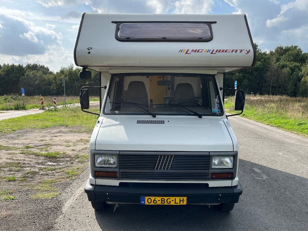 Fiat Ducato LMC 560 / APK tot 1-9-2028, Alkoof, Fiat, Particulier, LMC
