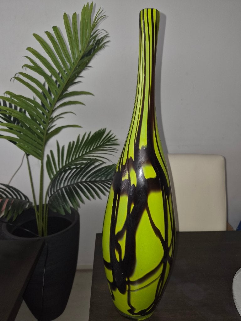 Grote gele vaas met zwart patroon, Ophalen, Met patroon/structuur, Geel, 64 cm