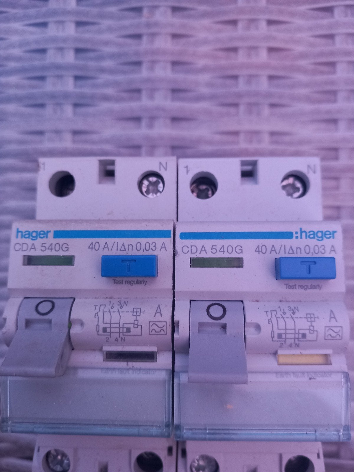 Hager Aardlekschakelaars en Aardlekautomaa . per stukt, Ophalen, Gebruikt, Hager, Aardlekautomaat