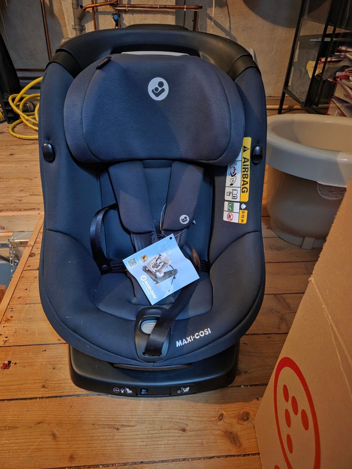 Maxi-Cosi AxissFix autostoel - Nieuw en ongebruikt, Ophalen, Verstelbare rugleuning, 0 t/m 18 kg, Nieuw