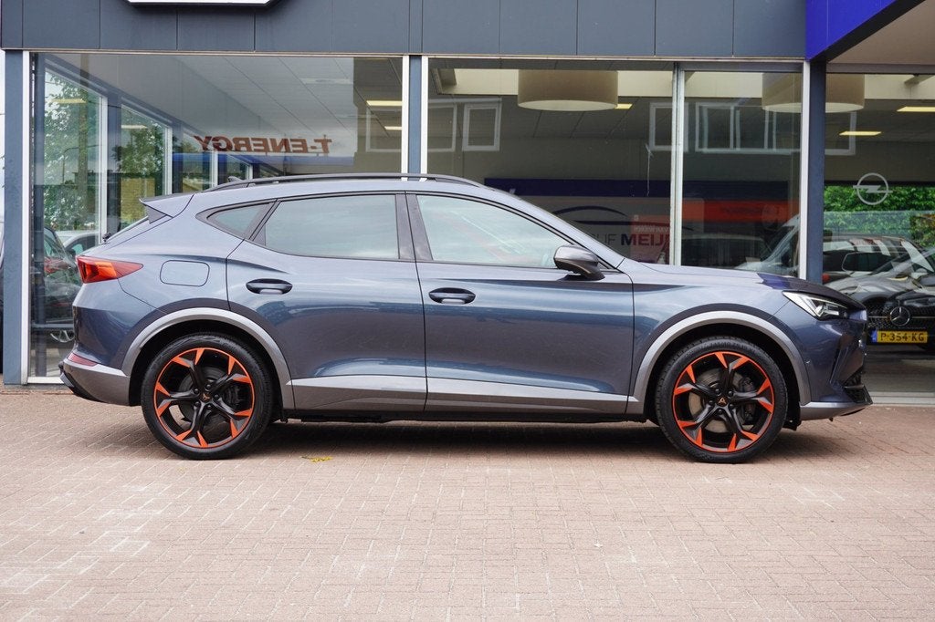 Cupra Formentor 1.4 e-Hybrid VZ Performance | Automaat | Vol, Auto's, Gebruikt, 4 cilinders, Leder en Stof, Hybride Elektrisch/Benzine