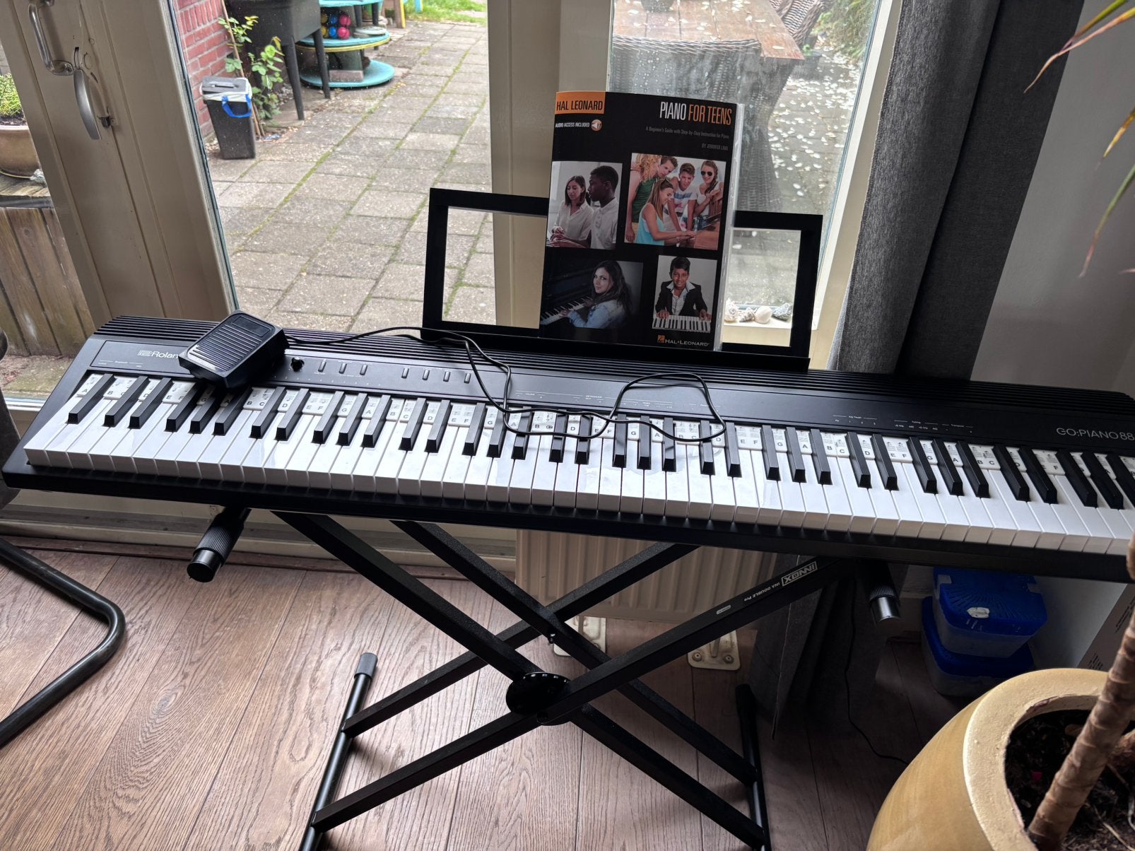 Keyboard Roland Go-88P met Bluetooth, Ophalen, Zo goed als nieuw, Zwart