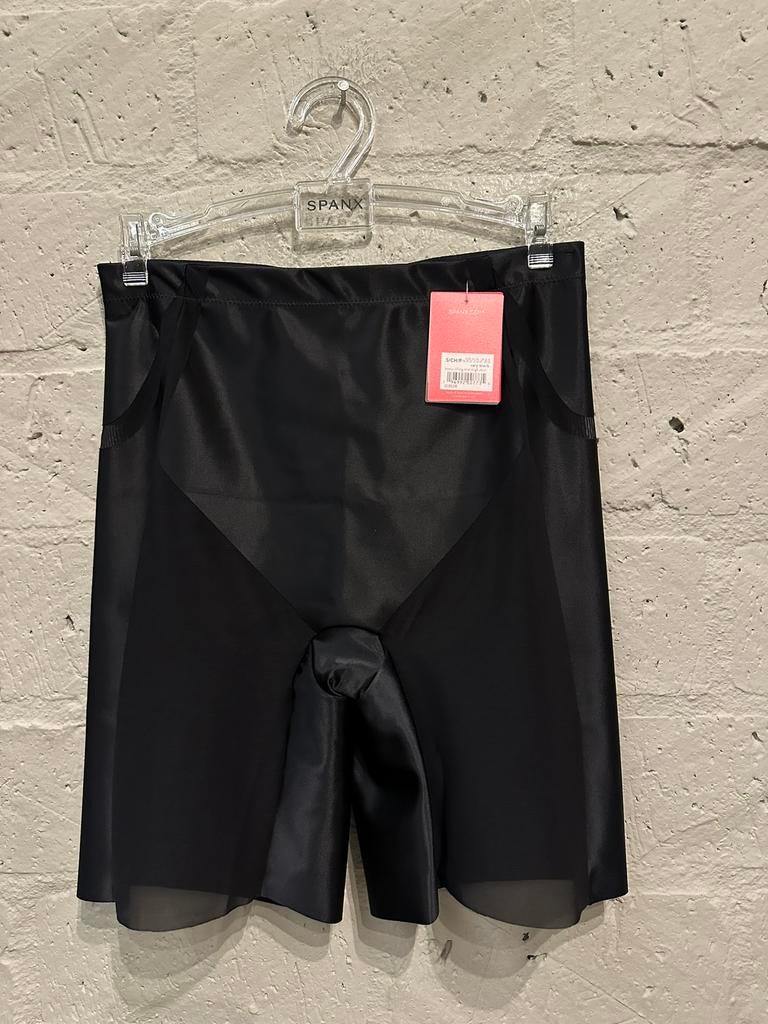 Spanx shaping short 34 - 36/ S NIEUW!! Nu €15, Ophalen of Verzenden, Zwart