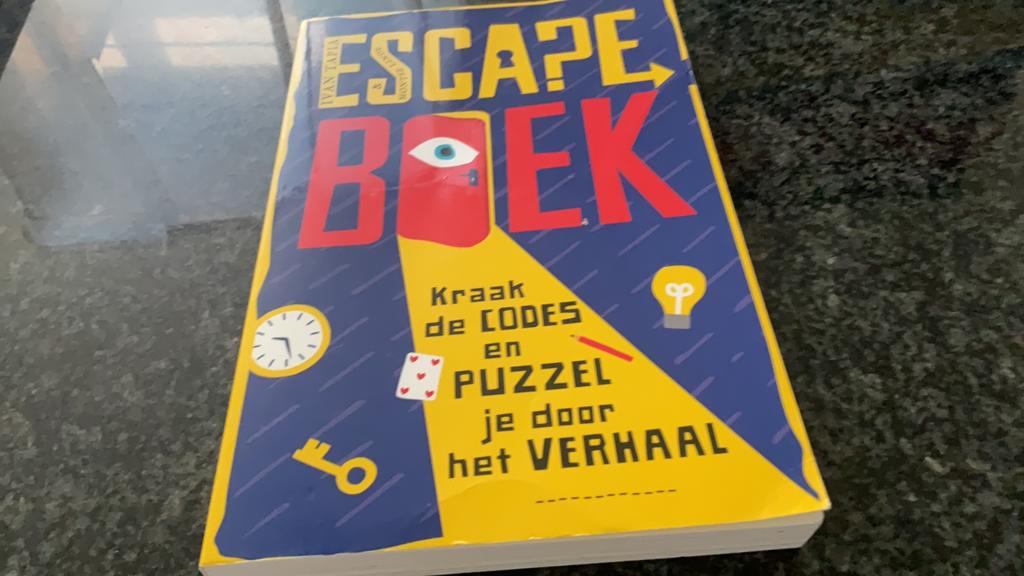 Ivan Tapia - Escape boek, Boeken, Kinderboeken | Jeugd | 10 tot 12 jaar, Ophalen, Gelezen, Ivan Tapia; Linde Montse