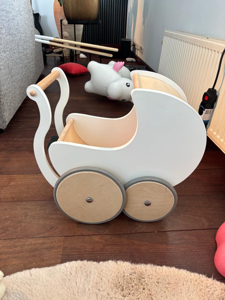 Kinderfeets Loopwagen Poppenwagen - Wit Hout, Kinderen en Baby's, Speelgoed | Houten speelgoed, Ophalen, Zo goed als nieuw, Duw- of Trekspeelgoed