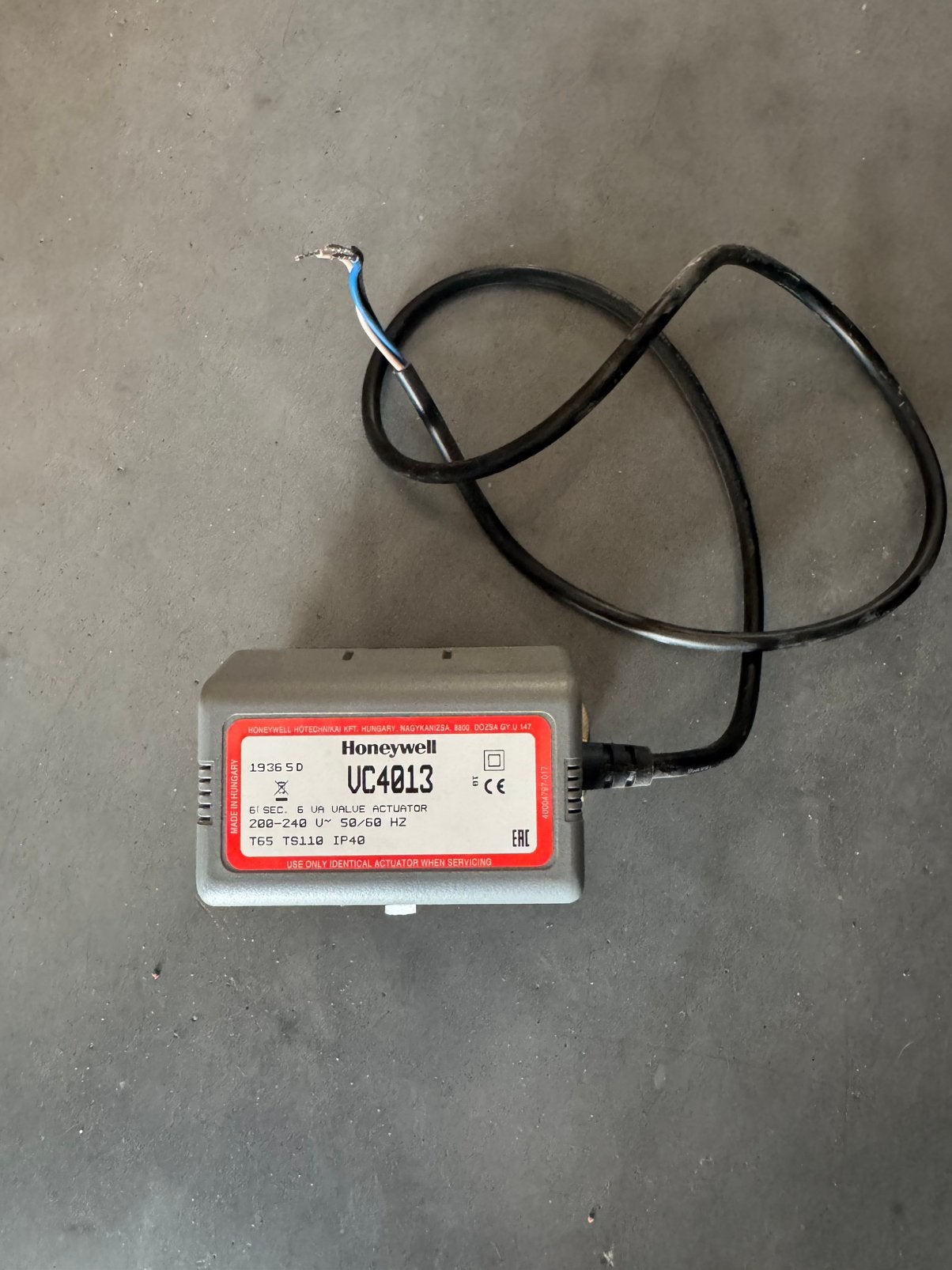Honeywell UC4013 2 weg klep NIEUW, Ophalen, Zo goed als nieuw