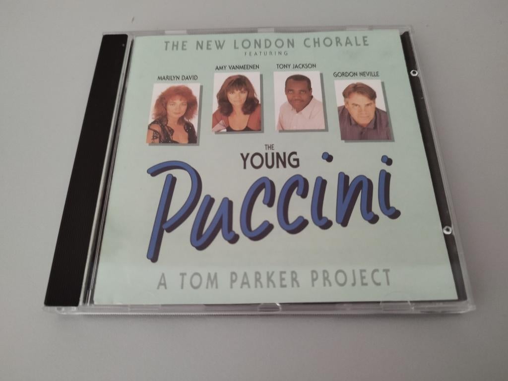 The Young Pucccini, Ophalen of Verzenden, Zo goed als nieuw