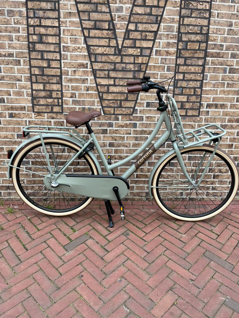 Cortina U4 Transport L50 Muted Sage Matte RN3 OP VOORRAAD, Terugtraprem, Versnellingen, Nieuw, 56 cm of meer