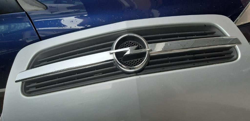 Gril in de motorkap Meriva A 2005, Ophalen of Verzenden