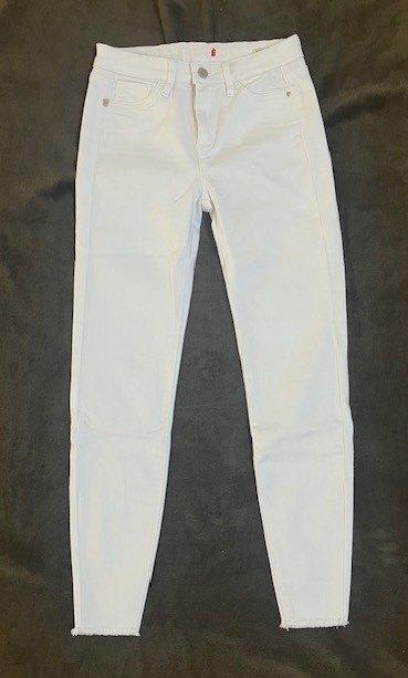 Mooie jeans Florez maat 26, Wit, Ophalen of Verzenden, Zo goed als nieuw, W27 (confectie 34) of kleiner