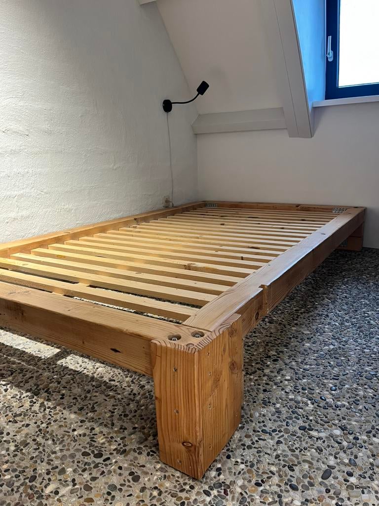 Japanse stijl bedframe, massief hout, Huis en Inrichting, Ophalen, Eenpersoons, Bruin, 140 cm