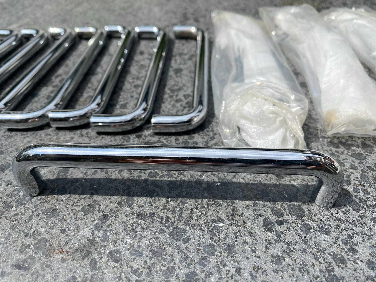 Set van 13 Chromen handgrepen, Minder dan 50 cm, Gebruikt, Ophalen of Verzenden, Minder dan 25 cm