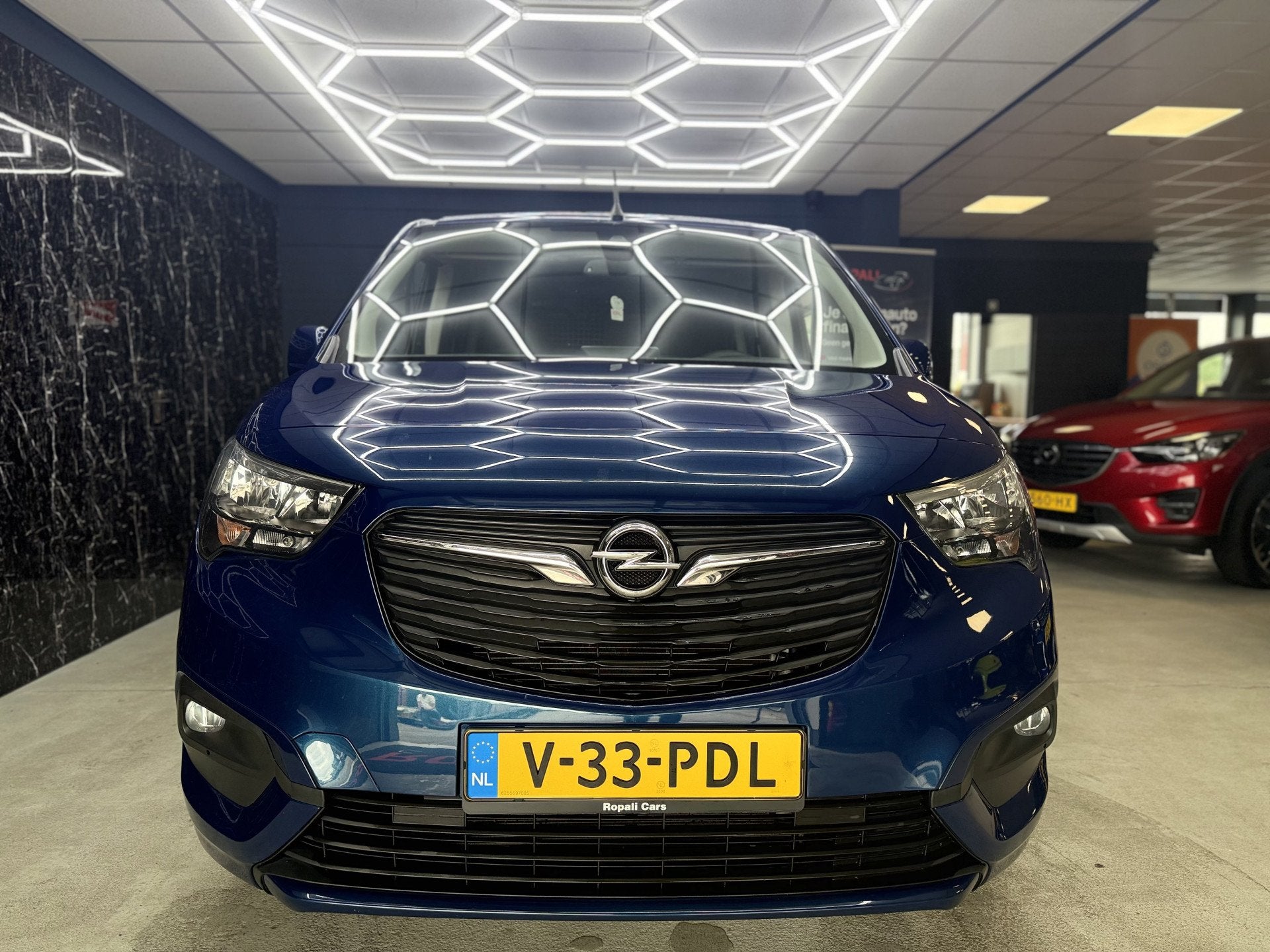 Opel Combo 1.2 Turbo L1H1 Edition, Voorwielaandrijving, 1199 cc, Blauw, Start-stop-systeem