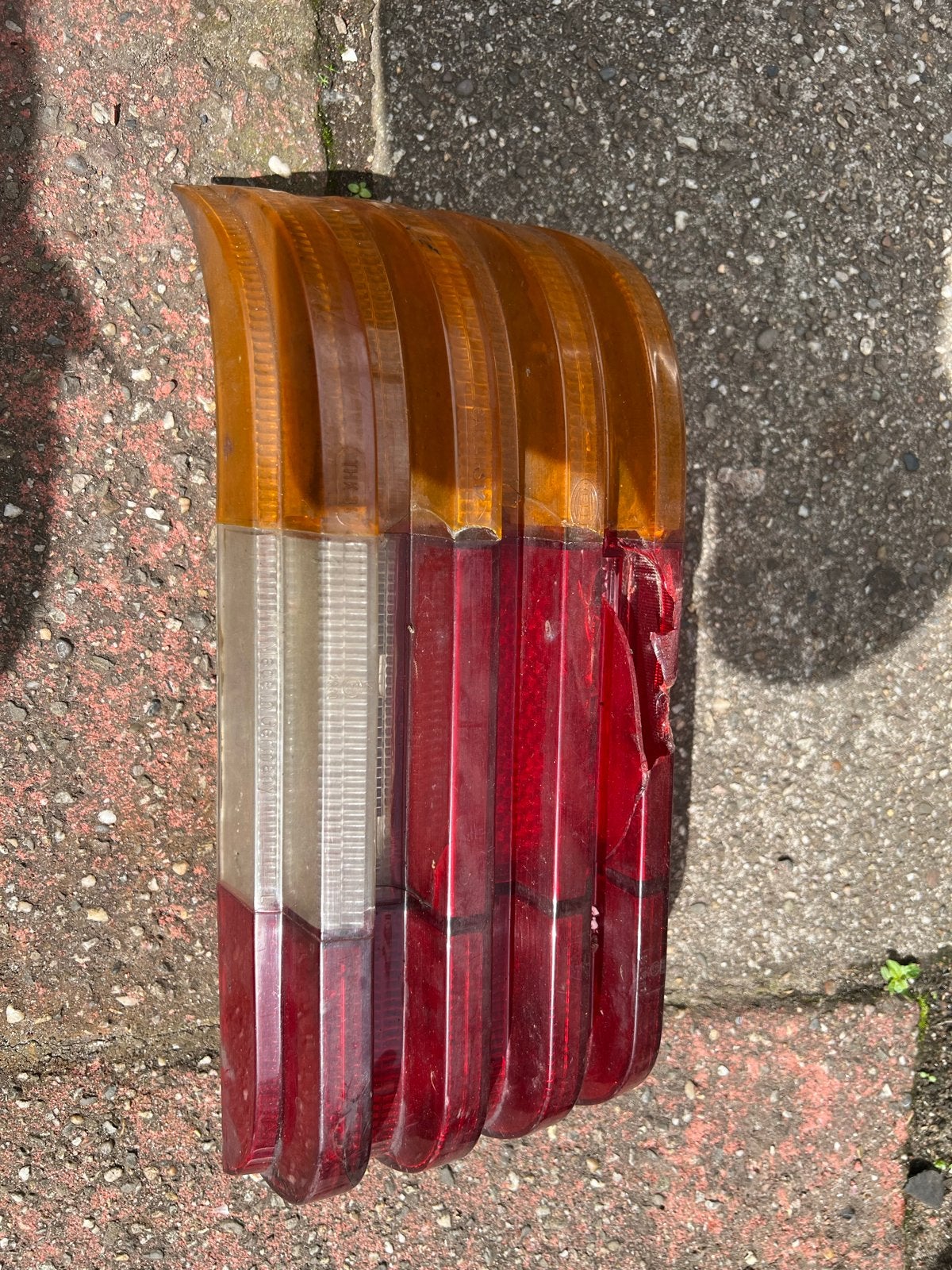 Mercedes W115 achterlicht glas origineel - met breuk, Auto-onderdelen, Verlichting, Ophalen of Verzenden, Gebruikt, Mercedes-Benz