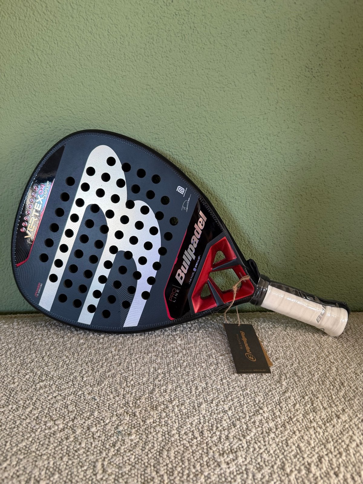 Bullpadel Vertex 04 Comfort Padelracket - Nieuw met labels, Sport en Fitness, Padel, Ophalen of Verzenden, Nieuw, Padelracket