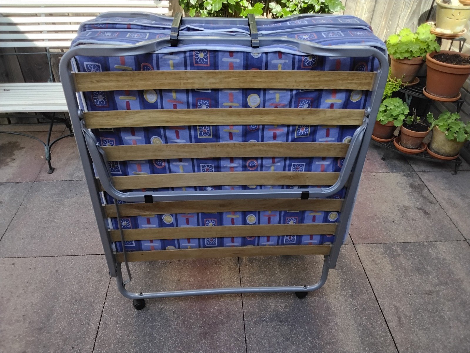 Opklapbed, weinig gebruikt. Ingeklapt H112 x B88 x Diep34., Ophalen, Gebruikt, 90 cm, Eenpersoons