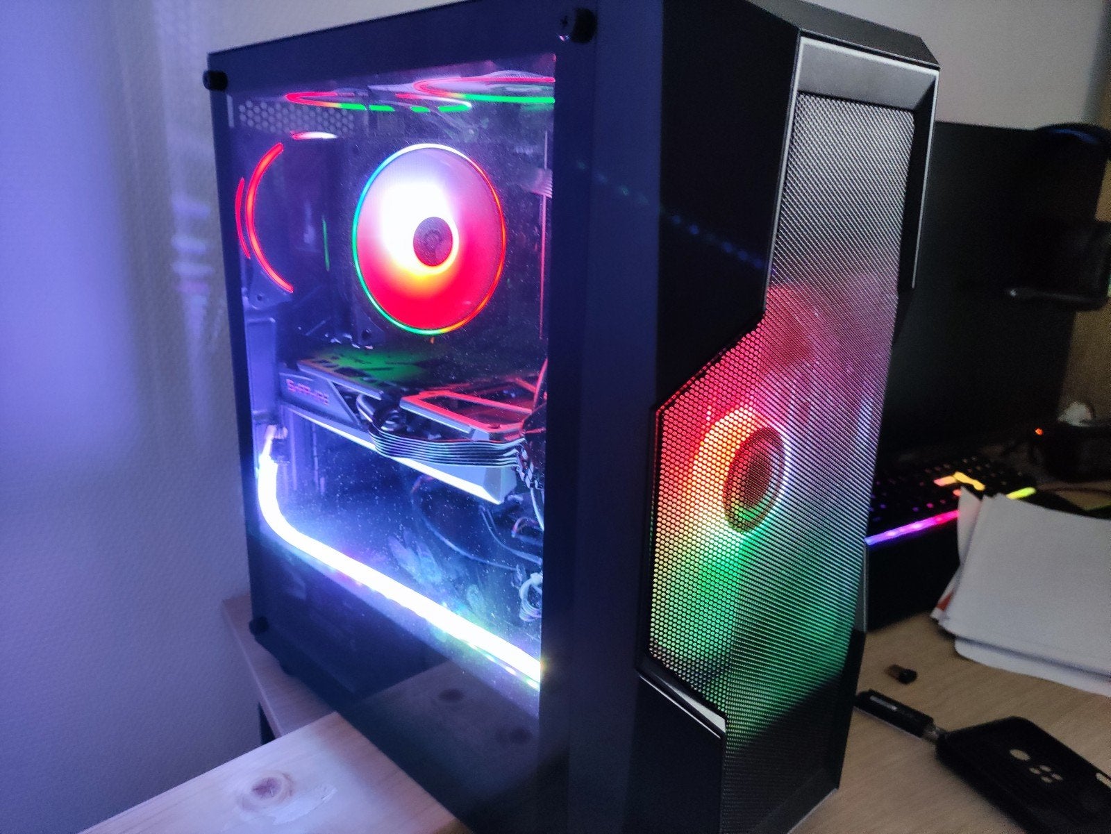 Gaming PC, Computers en Software, Ophalen of Verzenden, Zo goed als nieuw, Gaming, 3 tot 4 Ghz