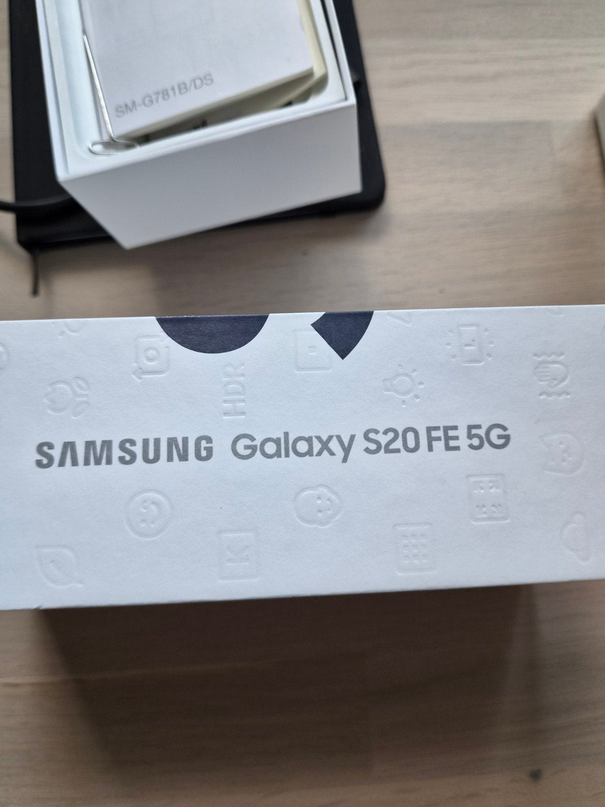 Foto 6 van Samsung Galaxy S20 FE 128 GB