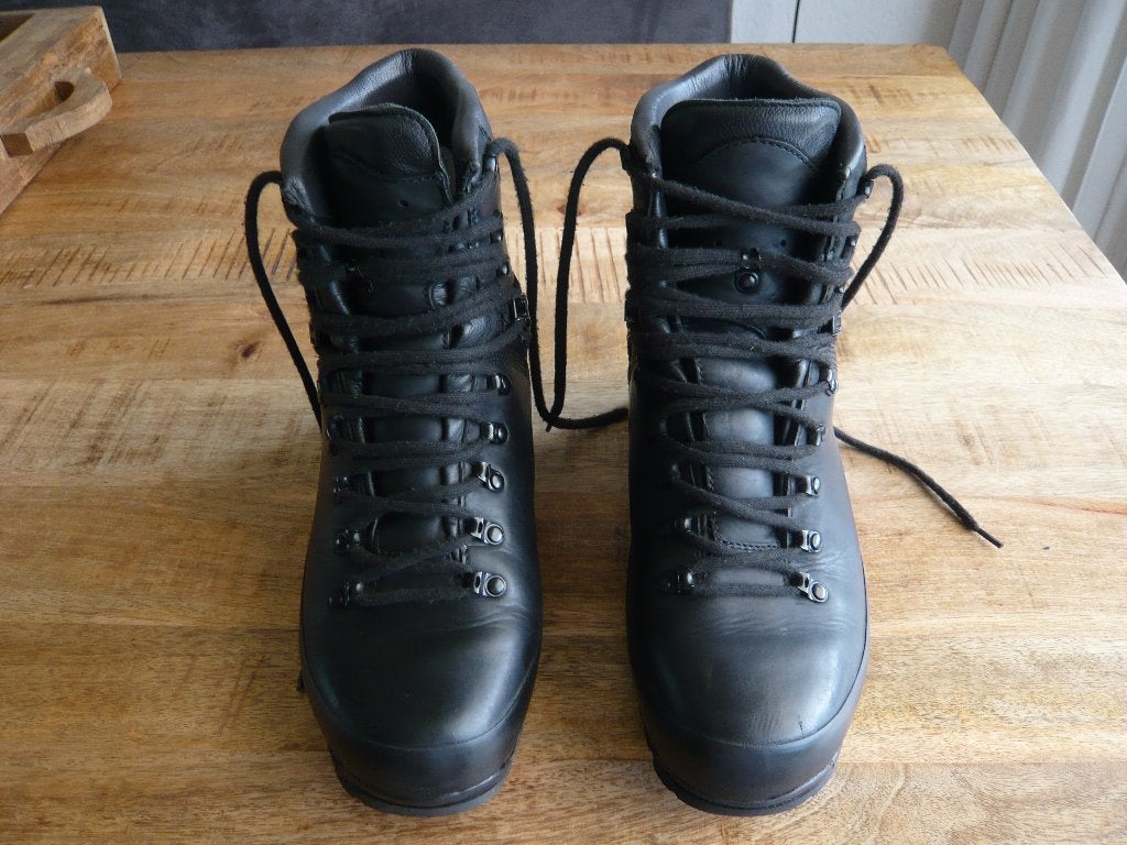 z.g.a.n. zwarte  hoge MEINDL wandelschoenen mt 44/44,5, Sport en Fitness, Bergsport en Wandelen, Ophalen of Verzenden, Zo goed als nieuw