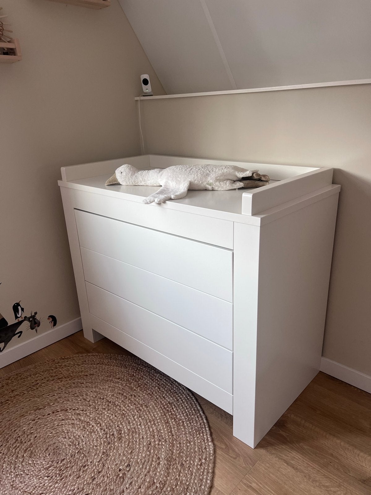 Kidsmill Alaska Babykamer set: Commode en Ledikant + matras, Ophalen, Zo goed als nieuw, Jongetje of Meisje