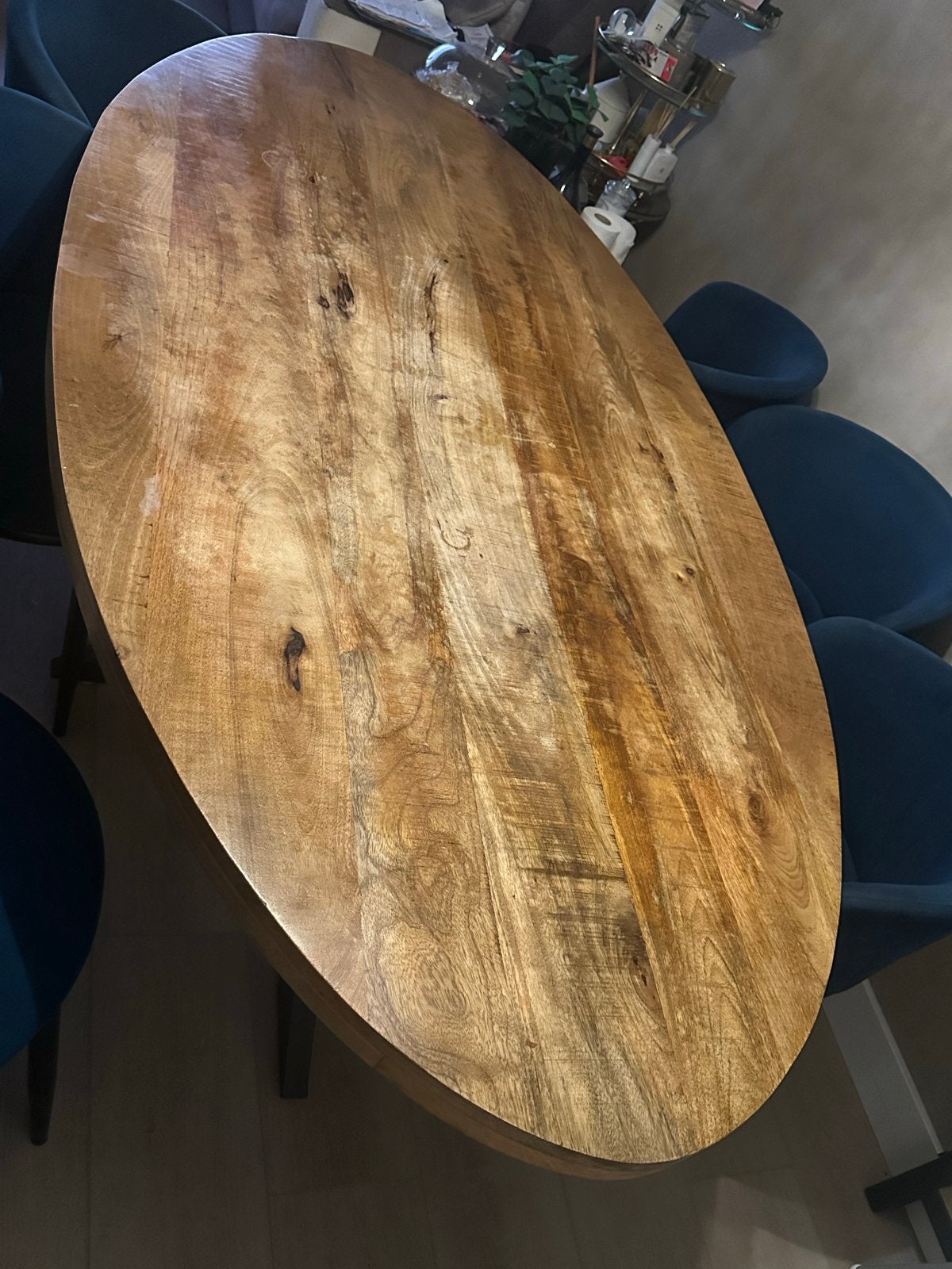 Ovale eettafel van mangohout met metalen onderstel, Huis en Inrichting, Tafels | Eettafels, Ophalen, 100 tot 150 cm, Zo goed als nieuw