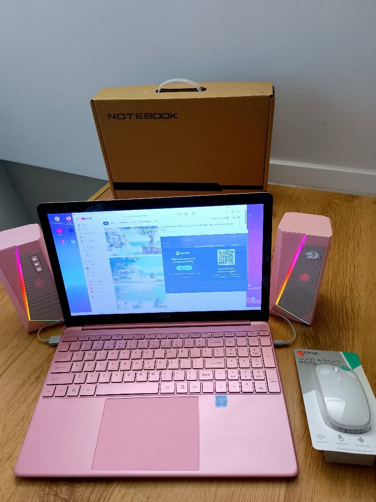 Intel Quad Core Laptop | 8 | 128Gb Linux Mint+muis+speakers, 2 tot 3 Ghz, 8 GB, Ophalen of Verzenden, Zo goed als nieuw
