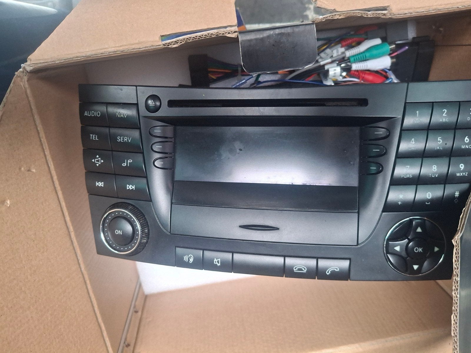 Mercedes-Benz radio  navigatie, Ophalen of Verzenden