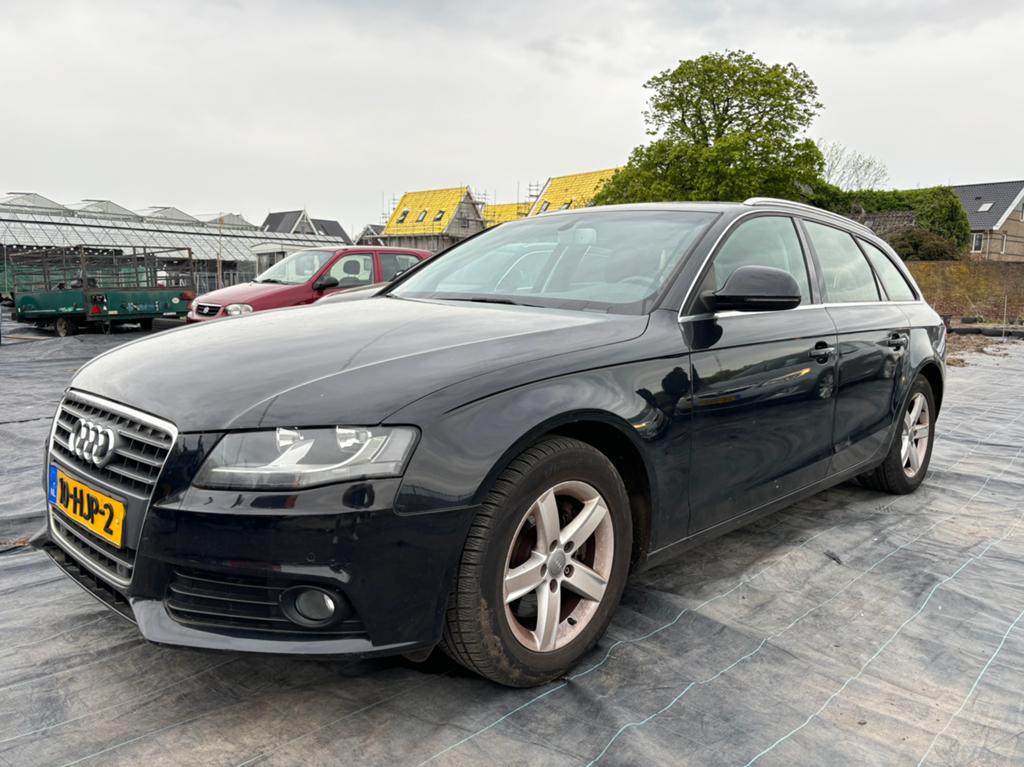 Audi A4 2.0 Tfsi 132KW Avant Multitronic 2009 Zwart metalic, Euro 5, Zwart, 4 cilinders, 1984 cc